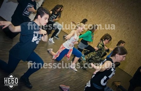 Танцювальний центр у Києві «НЕБО»